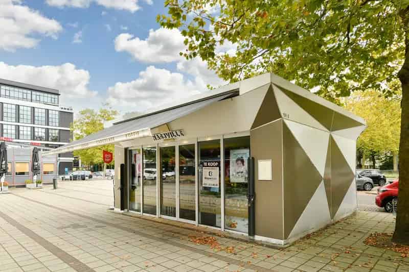 Winkel te koop Amsterdam Buitenveldertselaan Detailhandel Horeca 47m2