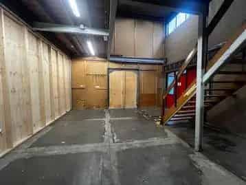 Bedrijfsruimte 75 m2 Leeuwarden De Zwette