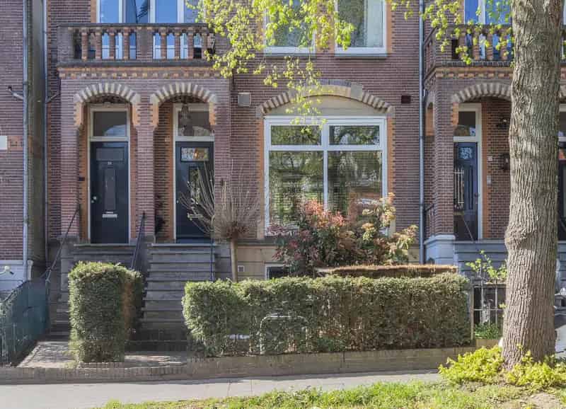 Luxe Herenhuis Burgemeesterswijk Arnhem 242m2 Tuin Jacuzzi