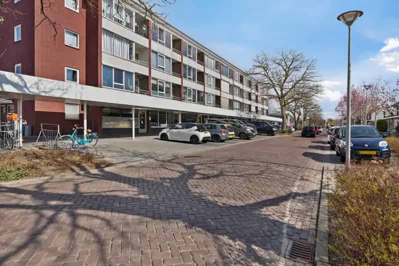 Kapsalon te koop Zutphen Winkelcentrum Waterkwartier 70m2
