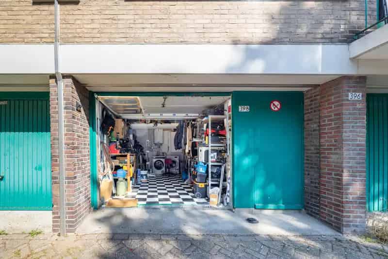 Ruim Maisonnette Appartement met Garage nabij Westfield Mall