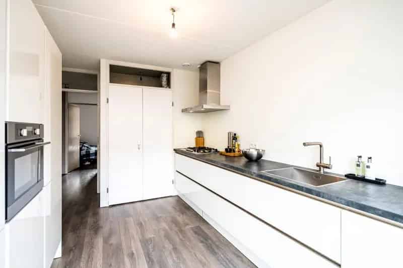 3 Kamer Appartement Amsterdam Baarsjes 72m2 Balkon Lift Berging
