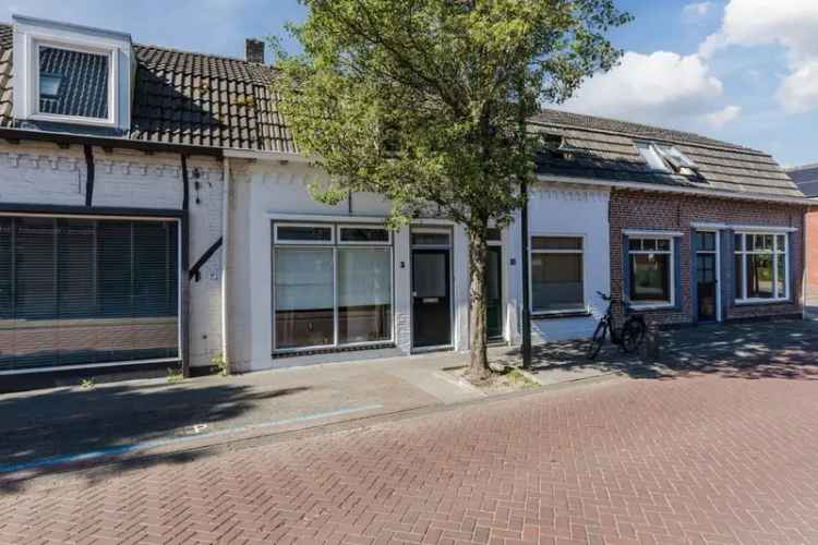 Tussenwoning Dorpscentrum Garage Berging Patiotuin Starters