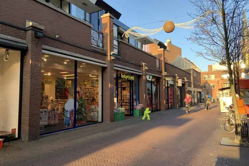 Winkelruimte te Huur Delft Centrum 644m²