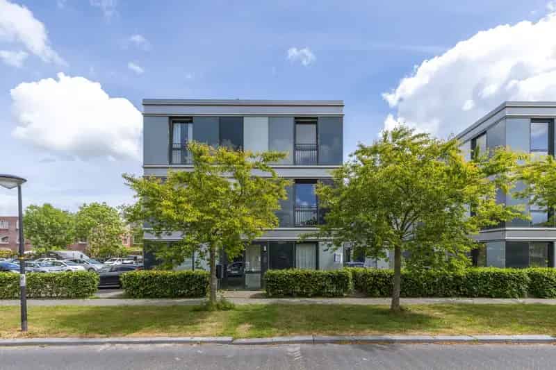 Luxe Studio Almere A+ Energie Label Gerenoveerd 2 Parkeerplaatsen
