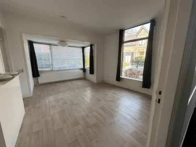 Bussum Studio te Huur 30m2 Rustig Groen