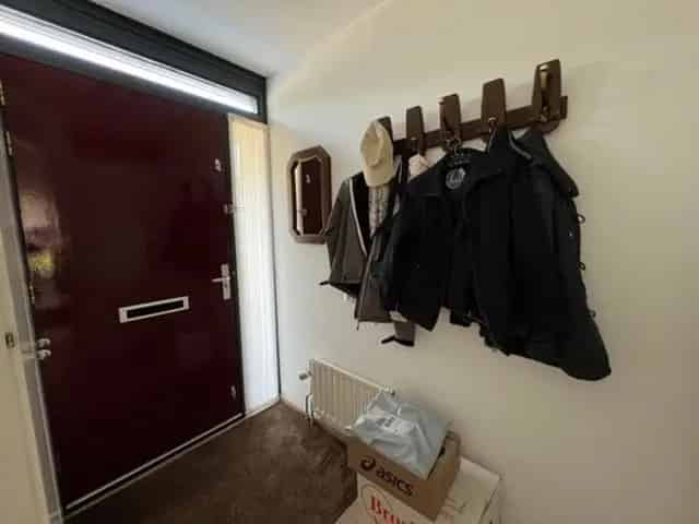 Tussenwoning te huur Tilburg Tuindorp De Kievit 4 kamers 81m2