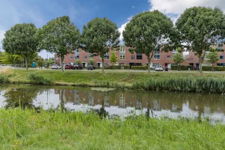 Ruime gezinswoning te huur Lelystad Landstrekenwijk