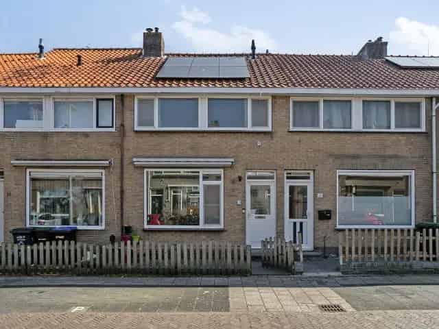 Instapklare starterswoning Dordrecht 2 slaapkamers achtertuin