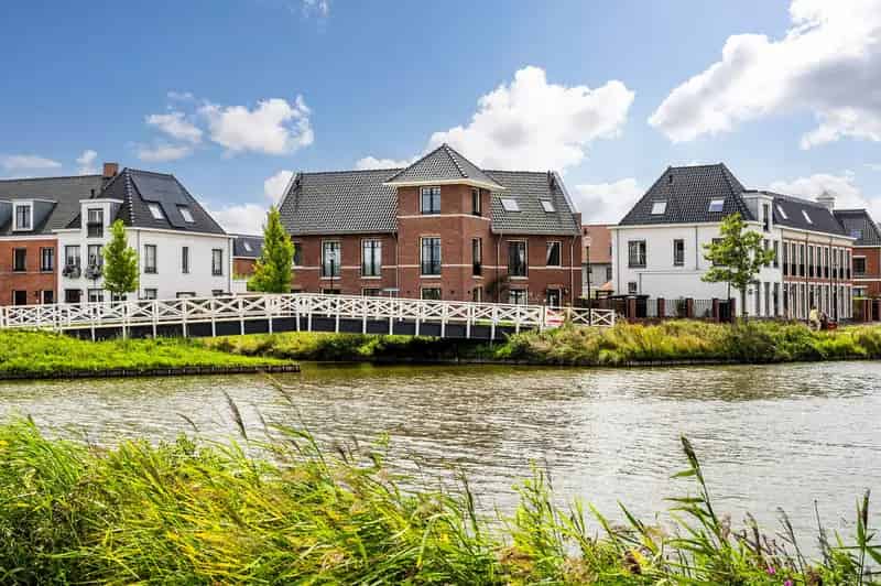 Huis te koop: Loevesteinlaan 20 1384 GB Weesp | Funda