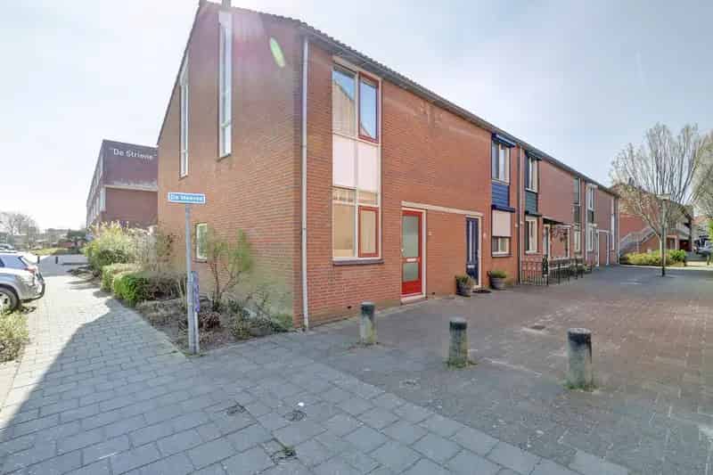 Eindewoning te koop - centraal gelegen - 3 slaapkamers - tuin op het zuidoosten