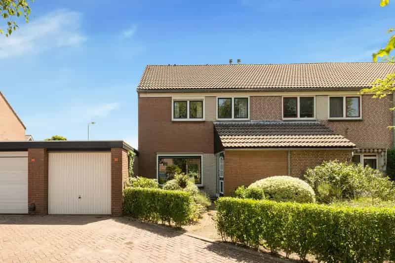 Huis te koop Heemskerk 4 slaapkamers tuin garage