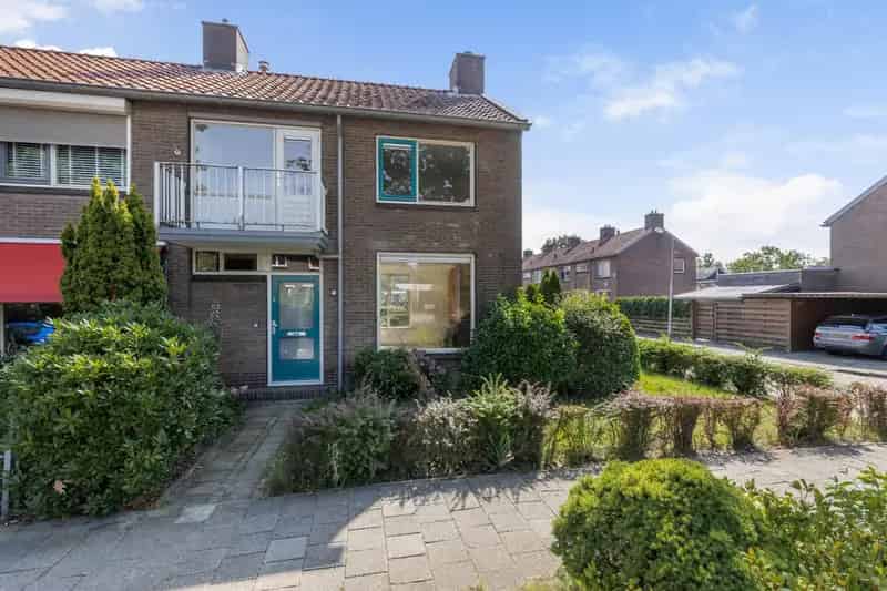 Huis Te Koop , 40, Pesserstraat, Hoogeveen, Drenthe