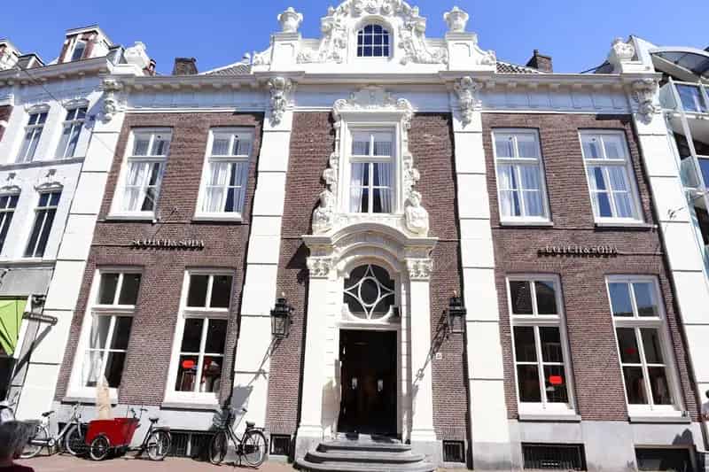 Winkel te Huur Haarlem Kruisstraat 346m²