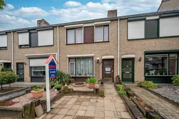 Tussenwoning Reuver 3 slaapkamers serre energielabel A