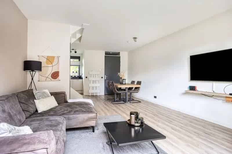 Huis te koop Scherpenzeel - Instapklaar en zuidtuin