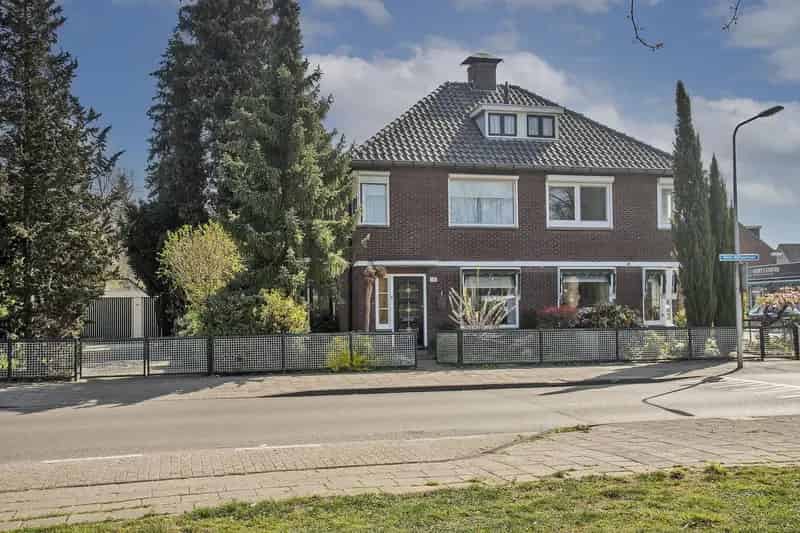 Huis Te Koop , 15, Wethouder Nijhuisstraat, Enschede, Overijssel