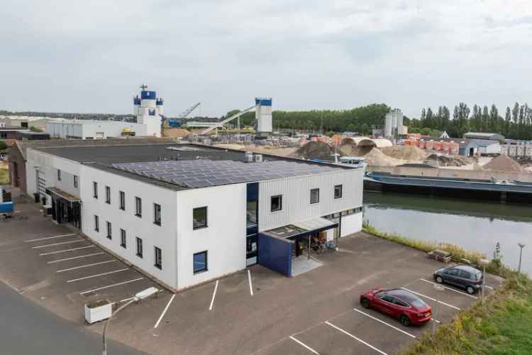 Bedrijfshal Goes 1281 m² VVO te koop