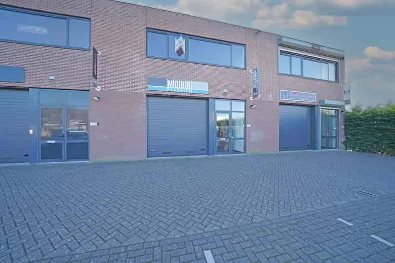 Bedrijfshal Almere te Huur 192m2 Markerkant