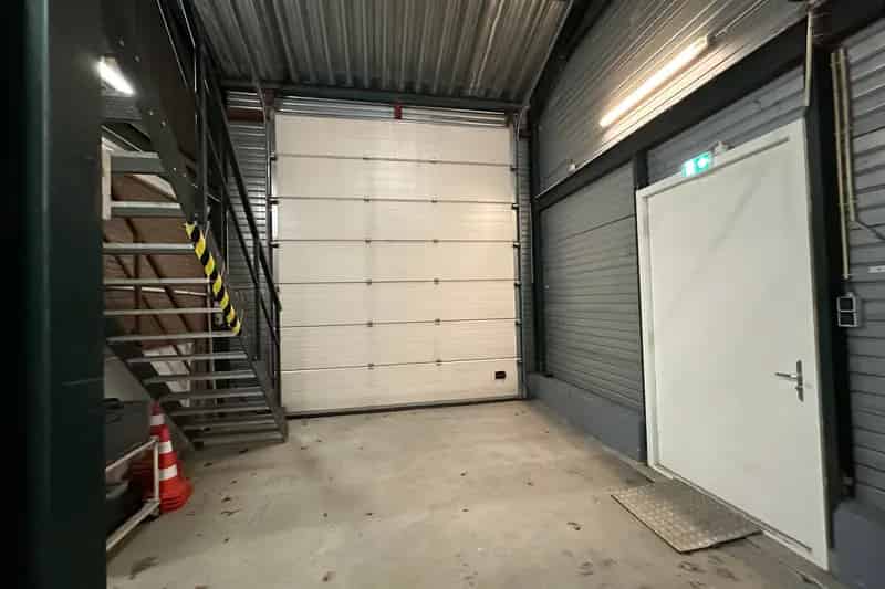 Bedrijfshal te Huur Sleeuwijk 520m² Opslagruimte