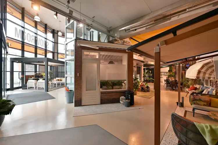 Showroom Kantoor Hilversum Havenkwartier 1089m2