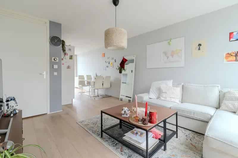 Ruim 4 Kamer Appartement Amsterdam Balkon Tuin 69 9m2