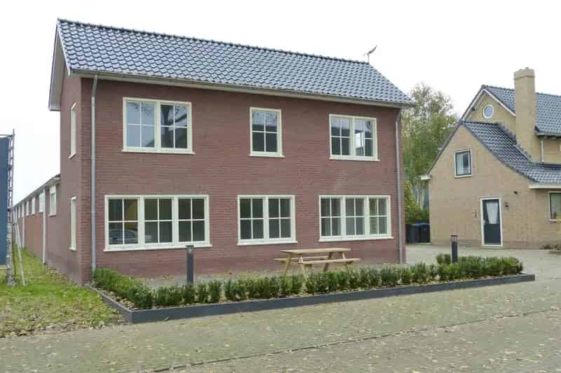 Kantoorruimte te koop of te huur Middenmeer