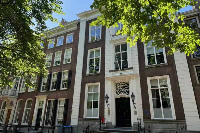 Kantoorruimte Lange Voorhout Den Haag 1450m2 Rijksmonument