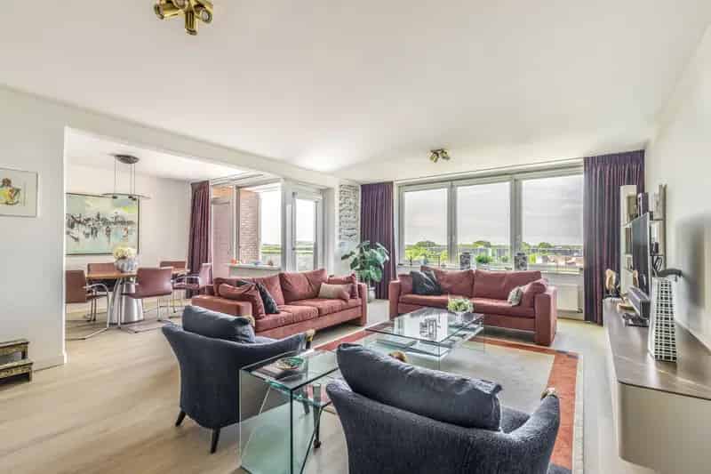 Appartement Hoofddorp 110m2 gerenoveerd balkon garage