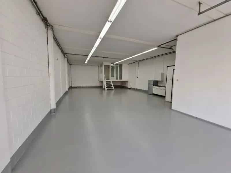 Bedrijfshal Uithoorn te koop 326m² A1 locatie
