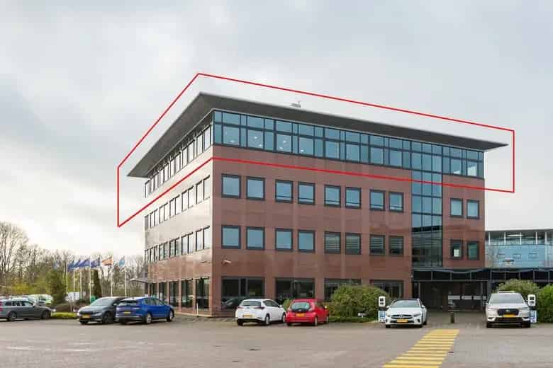 593 m2 Kantoorruimte te Huur Bergschenhoek