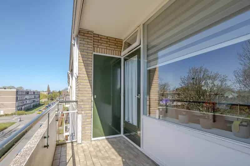 3 Kamer Appartement Rotterdam Lombardijen Balkon Berging 81m2