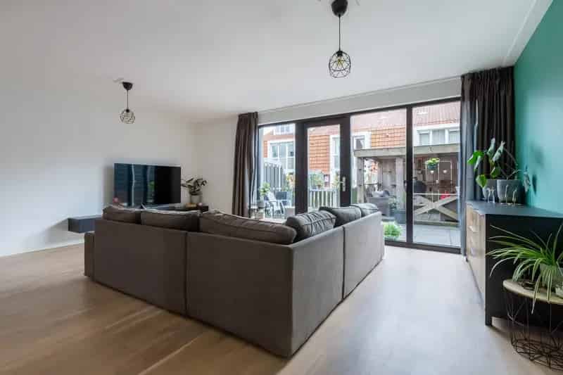 Ruime Familiewoning 4 slaapkamers Assendelft