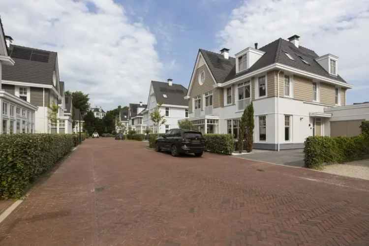 Villa Te Koop in Noordwijk, Zuid-Holland