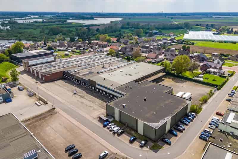 Bedrijfshal te Huur Neer 10865m2 Logistiek Opslag