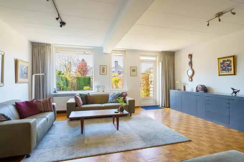 2-onder-1-kapwoning te koop Almere Haven