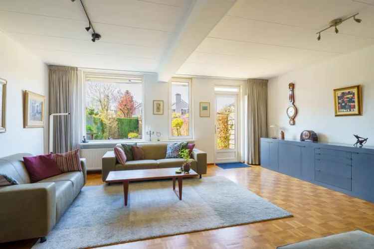2-onder-1-kapwoning te koop Almere Haven