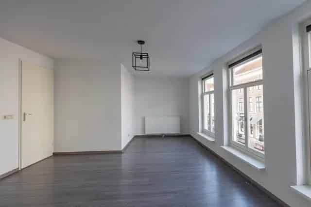Te Huur Middelburg Centrum Langeviele Tussenwoning 2 Kamers 58m2
