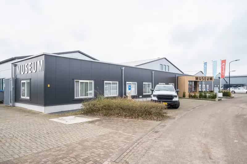Kantoorruimte te huur Buren 127m²
