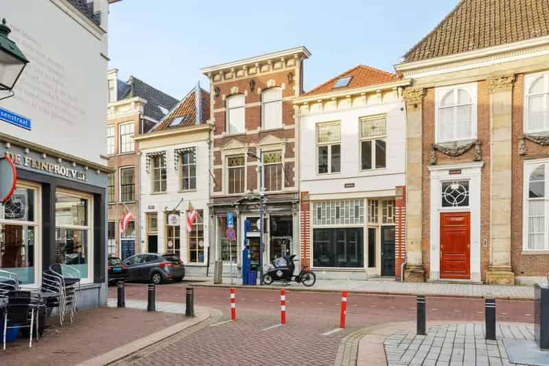 Appartement te koop Den Bosch: Uniek historisch pand met modern comfort