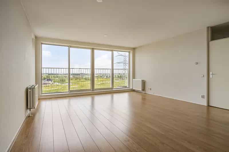 Appartement Nesselande: Ruim Licht Nabij Strand Recreatie
