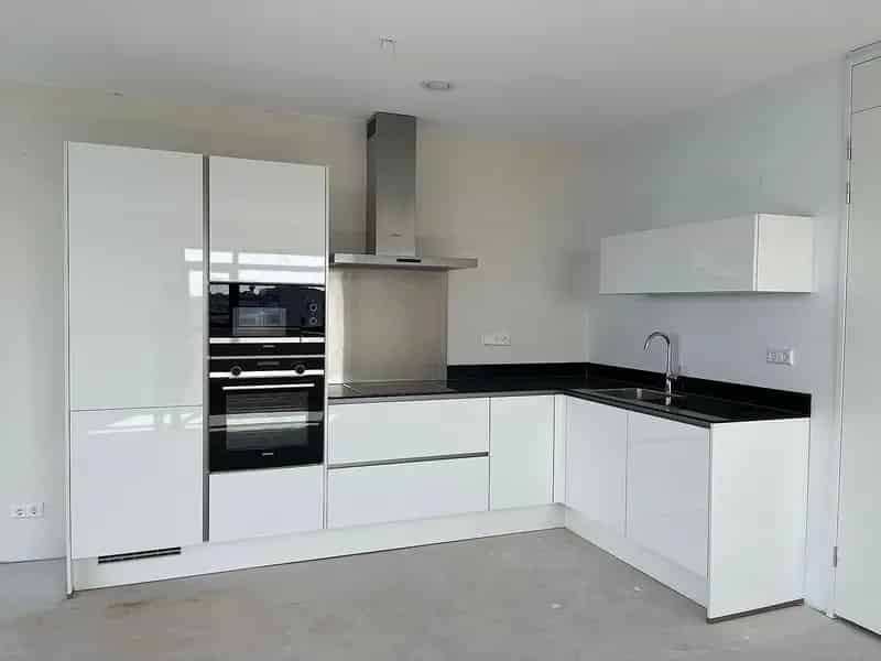 Modern Appartement 103m² Nesselande 3 Slaapkamers Balkon