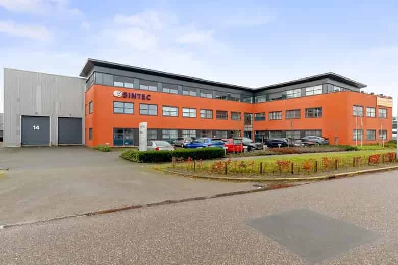 35-300 m2 Kantoorruimte te Huur Almere