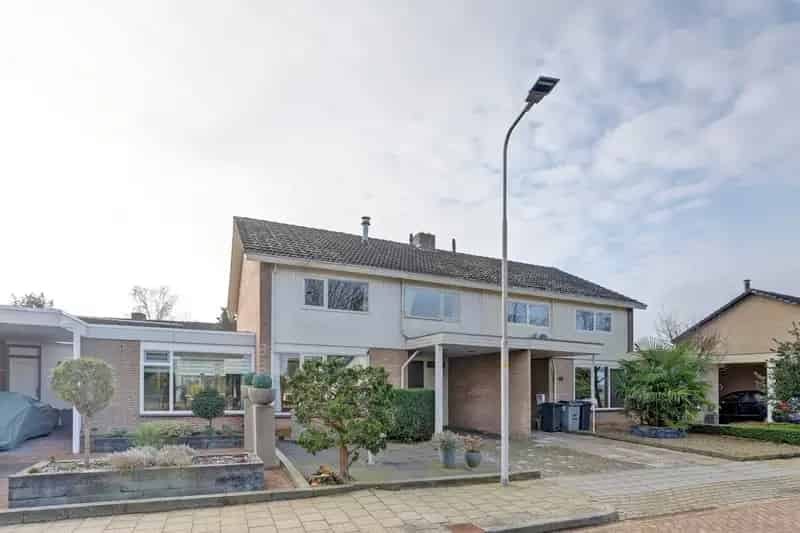 Ruime Tweekapper met Tuin in Gendt - 4 Slaapkamers