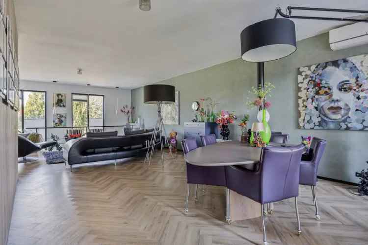Huis te koop Oss: Luxe villa met 3 slaapkamers en energielabel A
