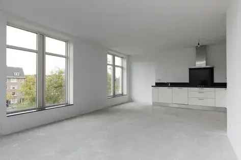 2 Kamer Appartement Amsterdam 66m² te Huur vanaf 1 Juni