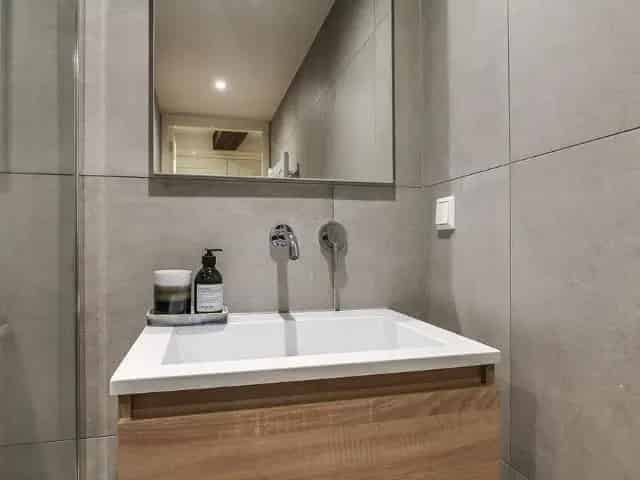 Ruim Gemeubileerd Appartement Amsterdam Centrum 100m2