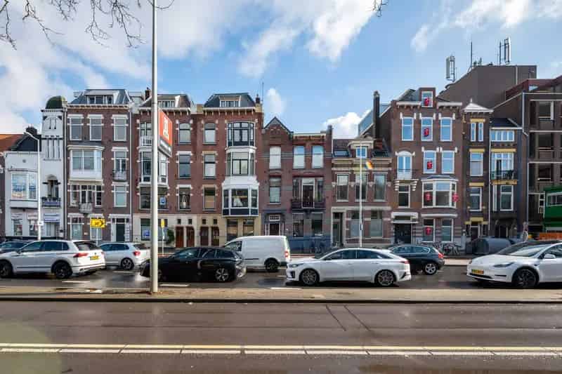 Belegging Rotterdam s Gravendijkwal 10 Kamers Logies Twee Woningen