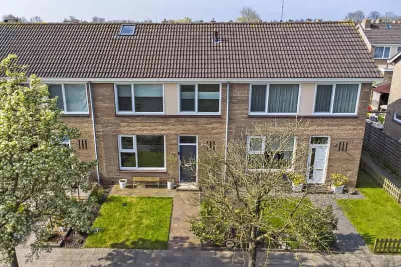 Moderne Tussenwoning Workum Instapklaar 4 slaapkamers