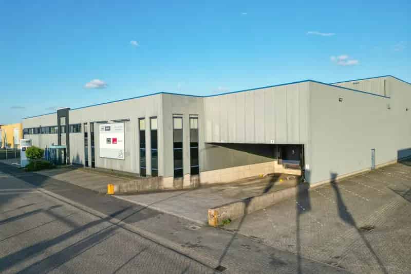 Bedrijfshal te Huur 's-Heerenberg 5569m2 Logistiek Opslag Kantoor